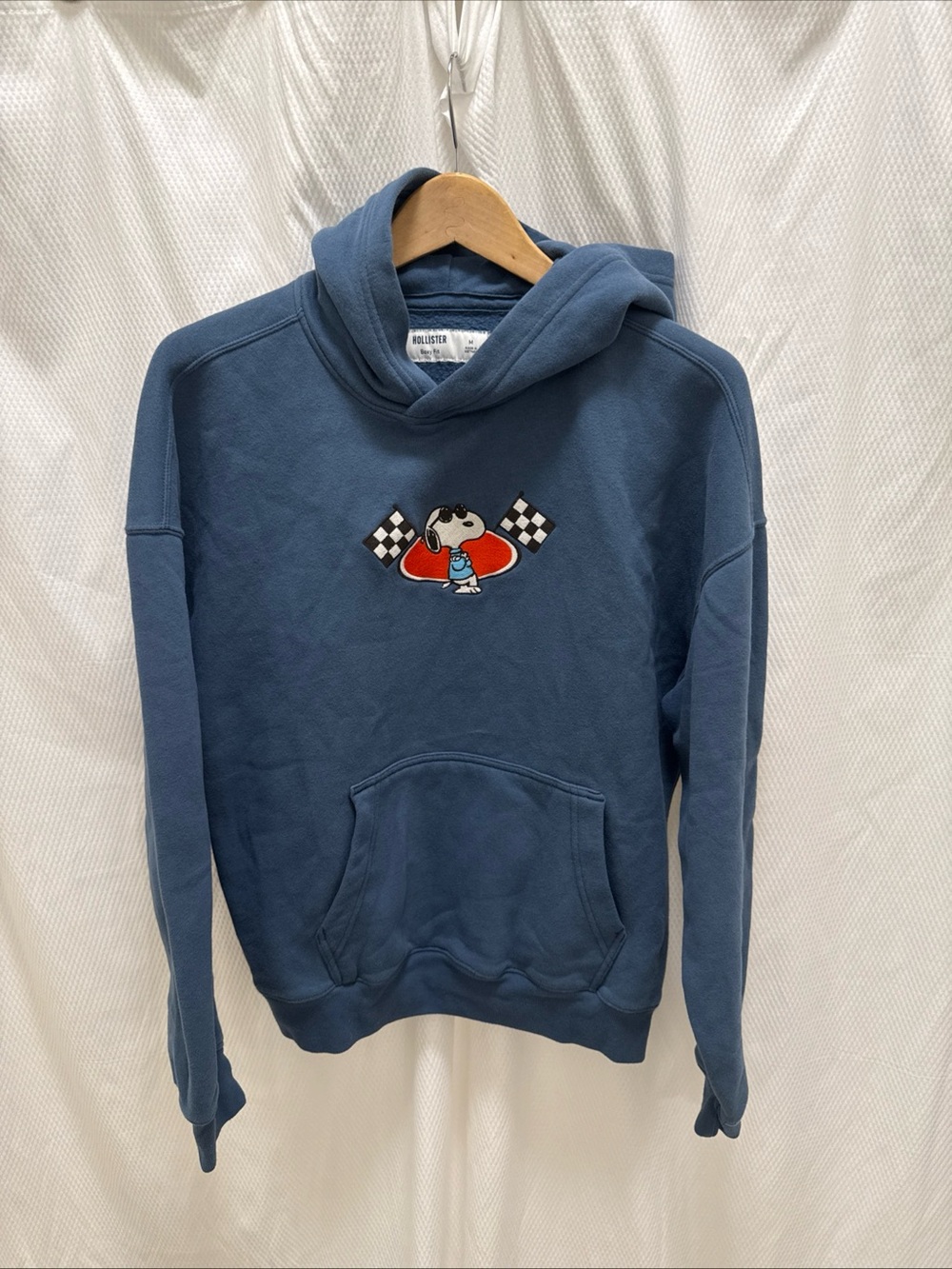 Hollister Men's Slate Blue Snoopy Racing Pullover Hoodie